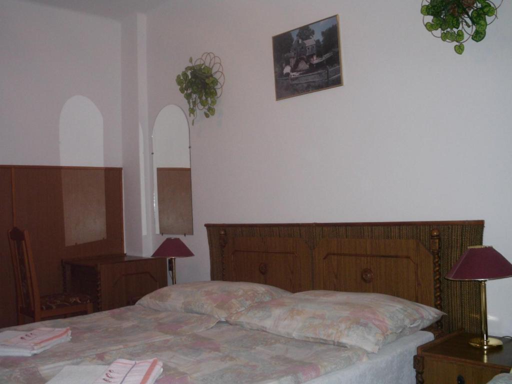Stop Panzio Debrecen Chambre photo